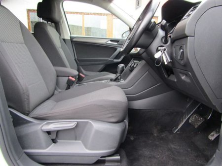 2020 Volkswagen Tiguan Allspace 2.0 TDI Match 150PS 5D Auto 4wd €33,950 thumbnail