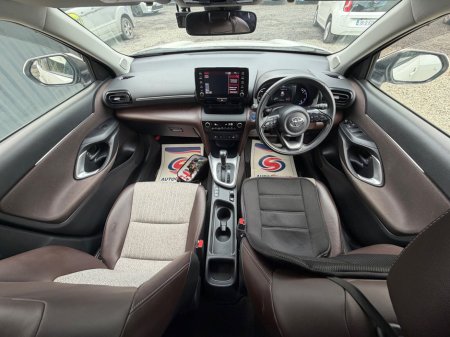 2022 Toyota Yaris Cross - thumbnail 13