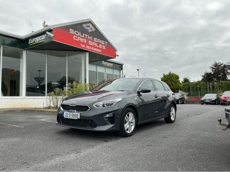 2021 Kia Ceed 2 CRDI ISG MHEV €21,995 thumbnail