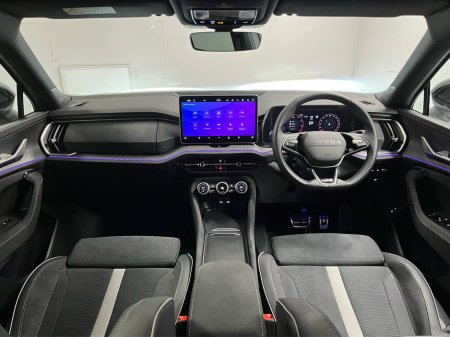 2025 Skoda Kodiaq - view 2