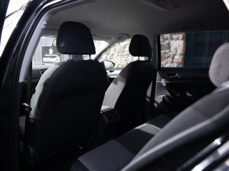 2014 Volkswagen Golf - thumbnail 25