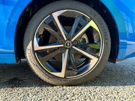 2026 Opel Astra 1.2 Turbo 110hp S/S6-speed manual €32,800 thumbnail