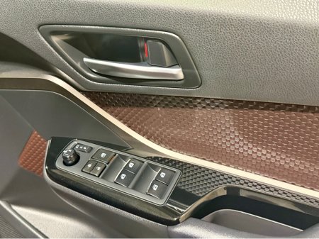 2017 Toyota C-HR G Spec €17,500 thumbnail