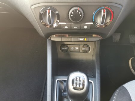 2016 Hyundai i20 - thumbnail 16