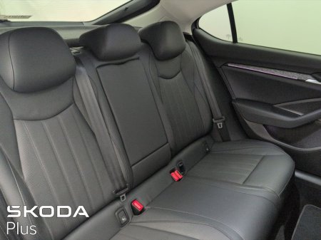 2025 Skoda Superb SE+ 2.0TDI 150HP DSG €49,950 thumbnail