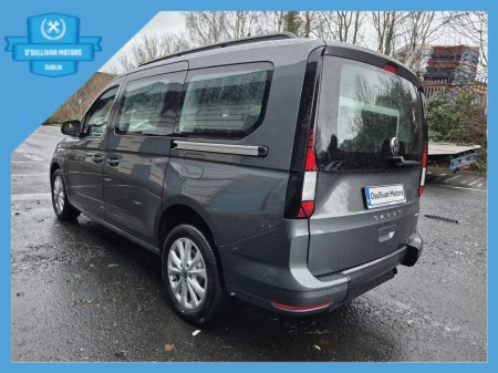 2026 Volkswagen Caddy /2026/1.5 PETROL PLUG-IN HYBRID/7 SEATER/WAV €69,500 thumbnail