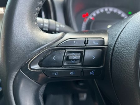 2023 Toyota Aygo X AYGO X 1.0 PULSE thumbnail