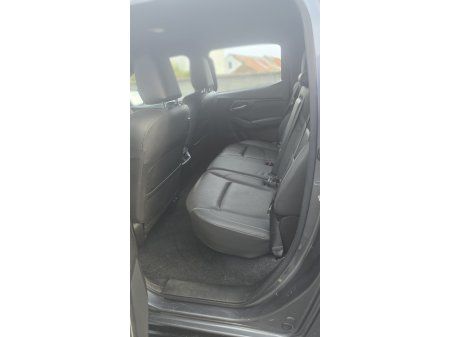 2022 Isuzu D-MAX - thumbnail 4