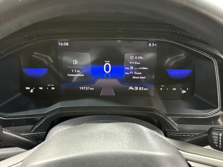 2024 Volkswagen Taigo Life 1.0 TSi 242 €23,400 thumbnail