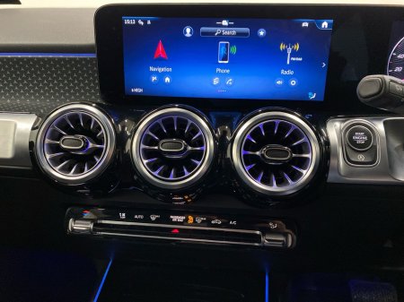 2025 Mercedes-Benz GLB 200 d 4 MATIC Progressive Line + (7) thumbnail