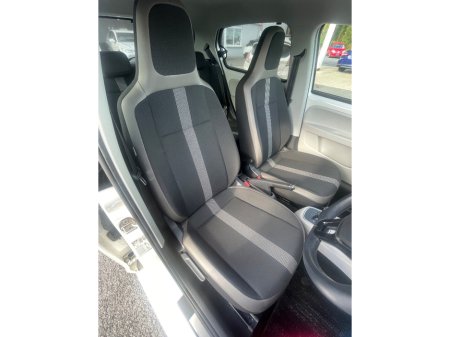 2018 Volkswagen up! - thumbnail 12