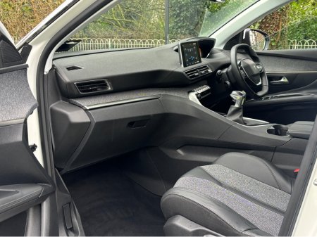 2019 Peugeot 3008 ALLURE 1.2 *1 OWNER*IRISH CAR*LOW KLMS*AA AAPROVED* €17,950 thumbnail