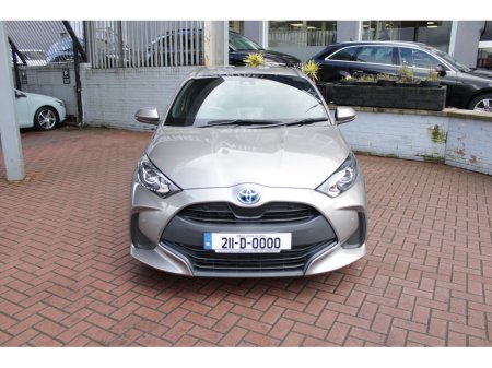 2021 Toyota Yaris - thumbnail 9