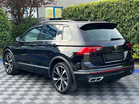 2023 Volkswagen Tiguan - thumbnail 6