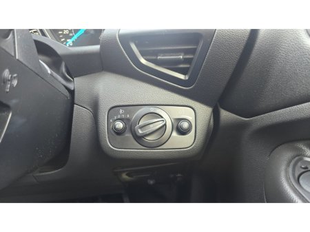 2017 Ford Kuga - thumbnail 24