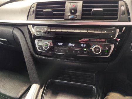 2018 BMW 3 Series - thumbnail 27