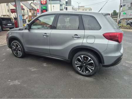 2022 Suzuki Vitara - thumbnail 9