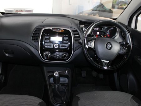2016 Renault Captur - thumbnail 11