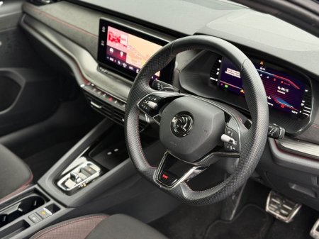 2024 Skoda Octavia OCTAVIA RS 2.0TDI 200HP DSG €44,950 thumbnail