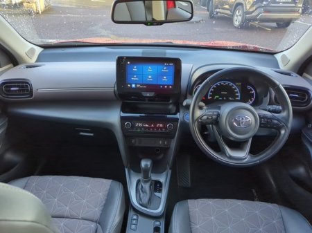 2023 Toyota Yaris Cross FRESH SELECTION OF TRADE-INS YARIS CROSS SOL thumbnail