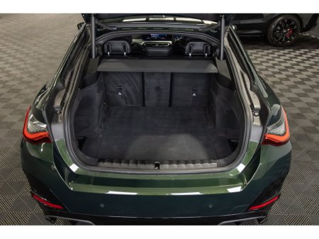 2022 BMW i4 - thumbnail 13