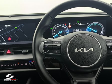 2025 Kia Sportage (251) PHEV MY25 1.6 PETROL HYBRID €40,995 thumbnail