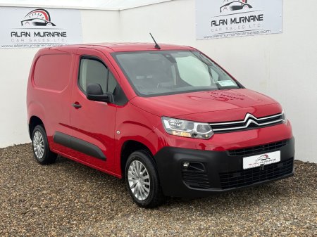 2022 Citroen Berlingo - thumbnail 1