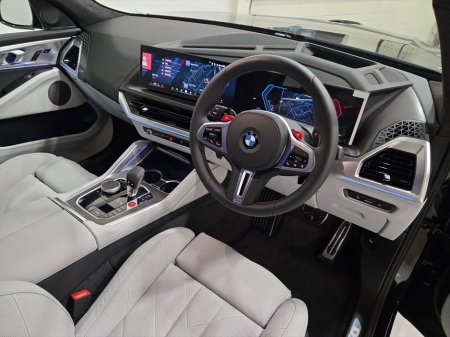 2026 BMW XM - thumbnail 6