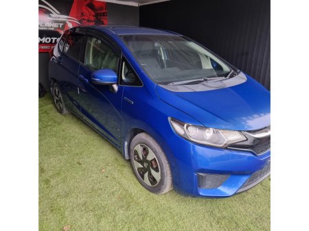 2016 Honda Fit - thumbnail 2