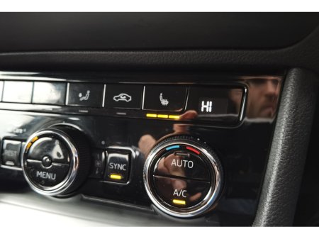 2023 Skoda Superb - thumbnail 16