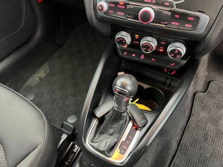 2017 Audi A1 S-LINE PACK 1.0 TFSI // FULL SERVICE HISTORY // NEW 17" ALLOYS // PARKING SENSORS €15,450 thumbnail