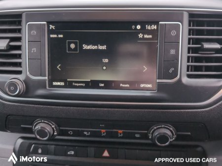 2022 Vauxhall Vivaro - thumbnail 13