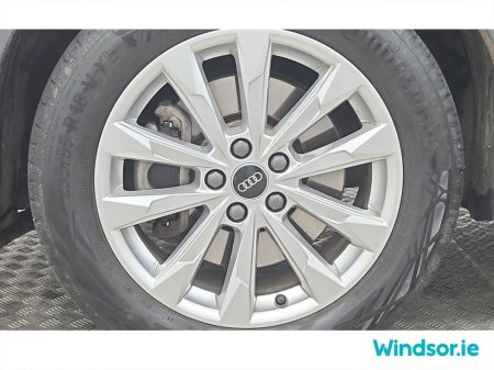 2022 Audi Q3 45 TFSI E S Tronic SE with Luxurious Upgraded Leather Interior €36,950 thumbnail