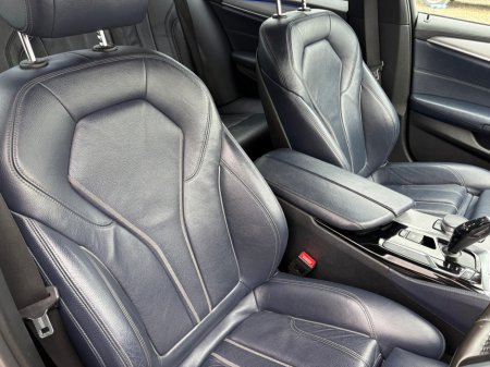 2018 BMW 5 Series - thumbnail 15