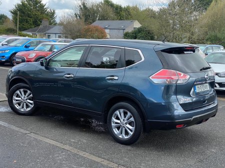 2017 Nissan X-Trail - view 3