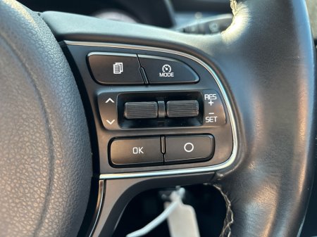 2017 Kia Niro - thumbnail 15