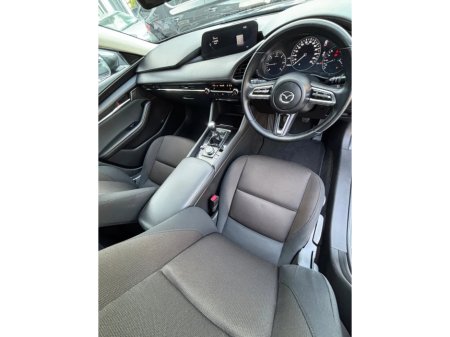2020 Mazda Mazda3 1.8D 4DR (116ps) GS-L €17,500 thumbnail