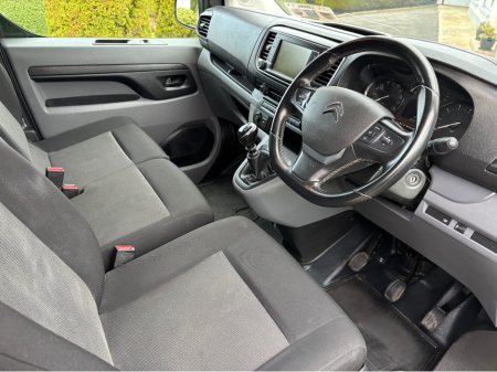 2022 Citroen Dispatch - view 3