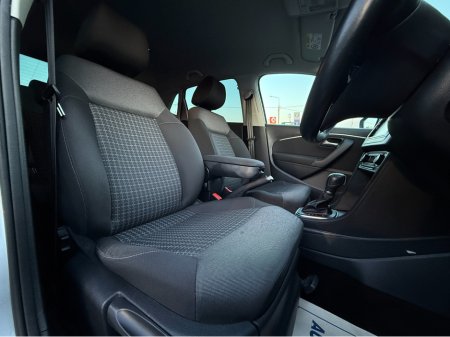 2016 Volkswagen Polo - thumbnail 12