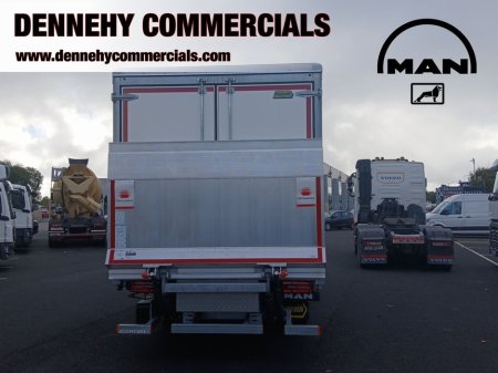2025 MAN TGL MAN TGL 8.190 Curtain Body