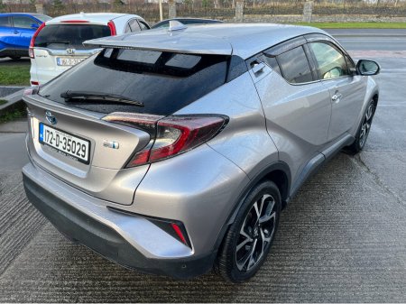 2017 Toyota C-HR 1.8 HYBRID AUTO LOW KM HIGH SPEC €17,750 thumbnail