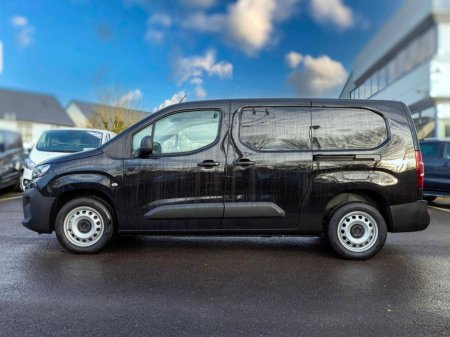 2026 Peugeot Partner 2026 Peugeot Partner PROF PLUS thumbnail