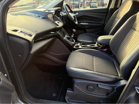 2019 Ford Kuga TITANIUM 1.5 TDCI 120PS 4DR MAN thumbnail