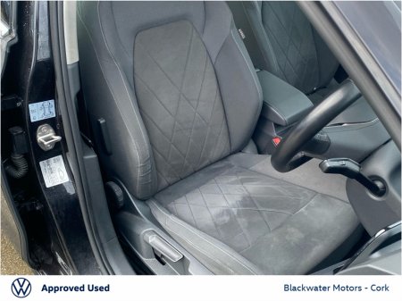 2022 Volkswagen Golf - thumbnail 8