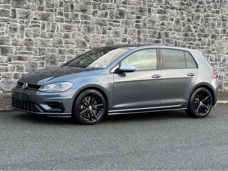 2018 Volkswagen Golf 2.0 R 4MOTION 310PS 5DR A AUTO €28,950 thumbnail