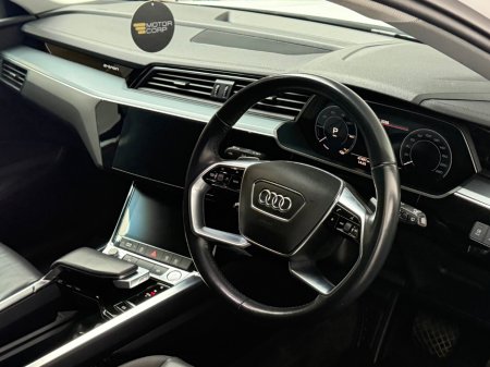 2021 Audi e-tron - thumbnail 9