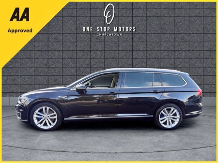 2016 Volkswagen Passat MASSAGE SEATS / 360 CAMERAS / HUGE SPEC / GTE 1.4 €17,900