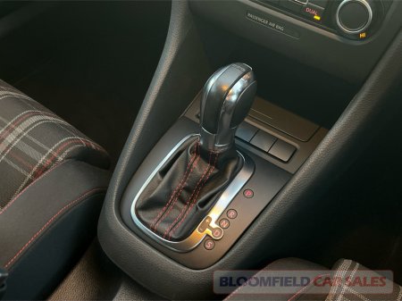 2012 Volkswagen Golf 2.0 GTI , DSG // LOW MILEAGE €13,950 thumbnail