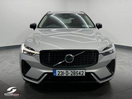 2023 Volvo XC60 - view 2