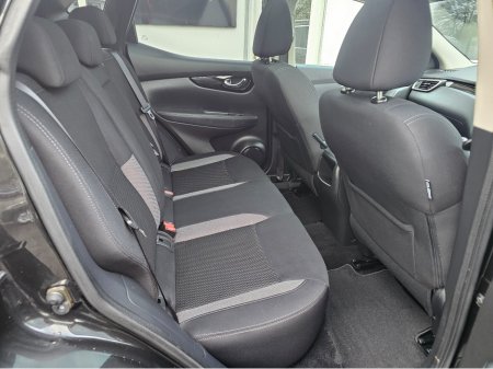 2019 Nissan Qashqai 1.3 SV MY19 4DR €15,950 thumbnail